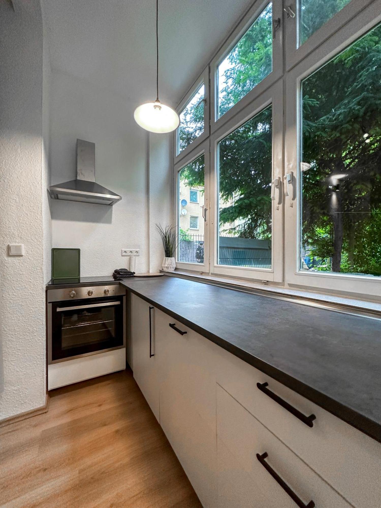 Mit Grosser Kueche, 4 Personen Essen